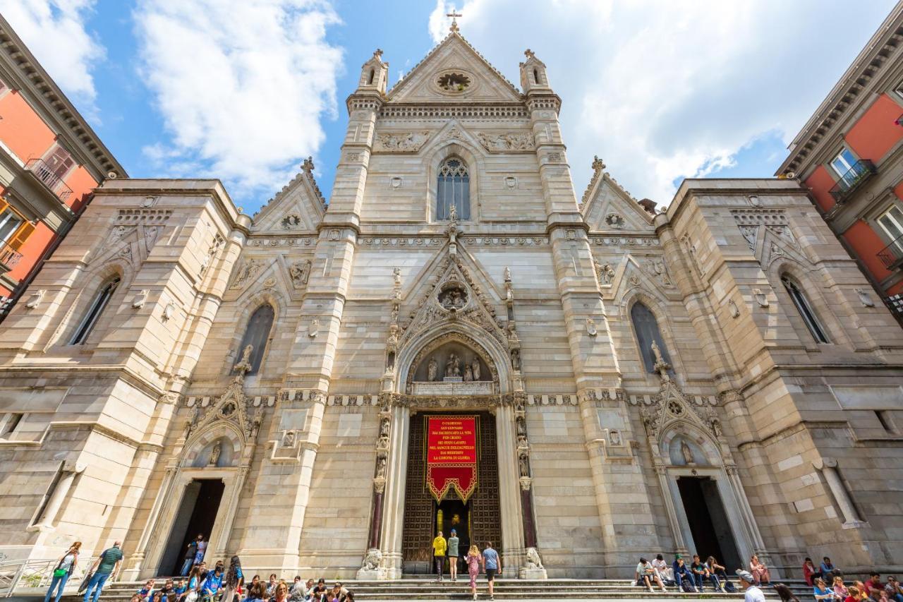 Maria'S Bright Flats At The Cathedral Leilighet Napoli Eksteriør bilde
